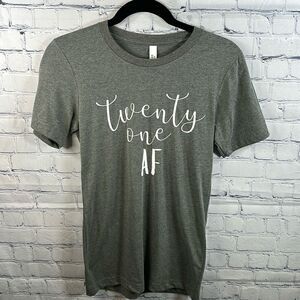 🎉 Forever 21 Gray T-Shirt - Size XS